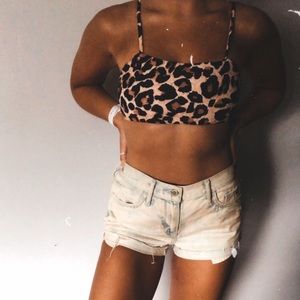Hollister mini shorts